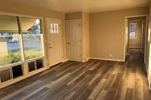 1701 Mt Pleasant St, Racine, WI 53404 - Photo 5