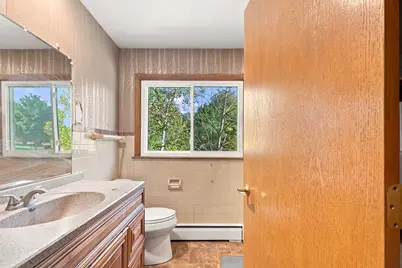 610  Downing Dr, Waukesha, WI 53186 - Photo 45