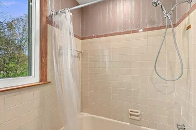 610  Downing Dr, Waukesha, WI 53186 - Photo 49