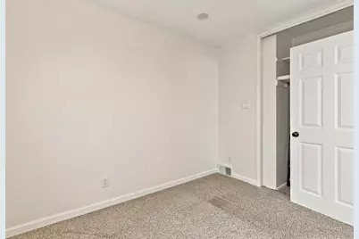 134 N Orchard St, Thiensville, WI 53092 - Photo 7