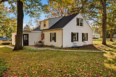 1672 N 124th St, Wauwatosa, WI 53226 - Photo 41