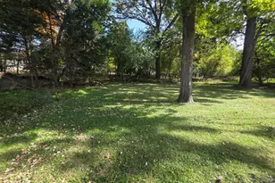 2800 S 124th St, West Allis, WI 53227 - Photo 7