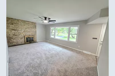 2800 S 124th St, West Allis, WI 53227 - Photo 19