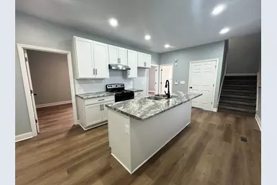 3018 N Dr Lester Carter Dr, Milwaukee, WI 53206 - Photo 3
