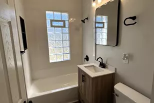 3018 North Dr. Lester Carter Drive, Milwaukee, WI 53206 - Photo 9