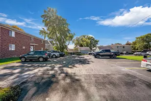 240 E Dekora St, Saukville, WI 53080 - Photo 7