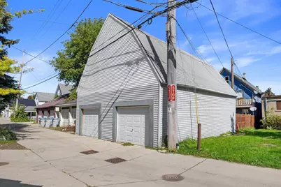 2975 S Kinnickinnic Ave, Milwaukee, WI 53207 - Photo 25