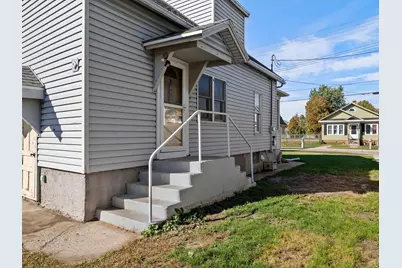 2413  14th St, Two Rivers, WI 54241 - Photo 25