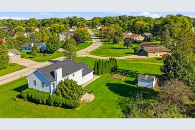 9175 S Patricia Blvd, Oak Creek, WI 53154 - Photo 37