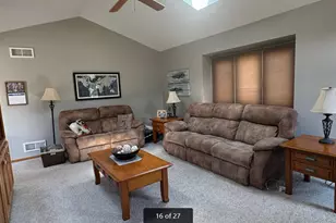8238 S 47th St, Franklin, WI 53132 - Photo 11