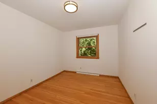 5152 Maplewood Dr, Greendale, WI 53129 - Photo 27