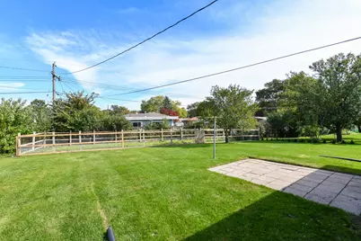 5152  Maplewood Dr, Greendale, WI 53129 - Photo 39