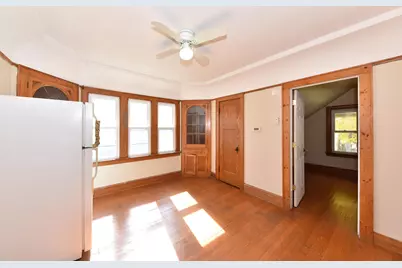 744 S 21st St #744A, Milwaukee, WI 53204 - Photo 9