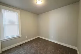2829 N 17th St, Milwaukee, WI 53206 - Photo 17