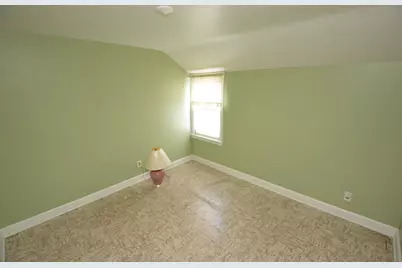 809  Manitoba Ave, South Milwaukee, WI 53172 - Photo 13