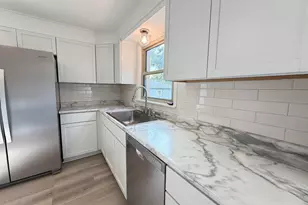 2308 W Lawn Ave, Racine, WI 53405 - Photo 5