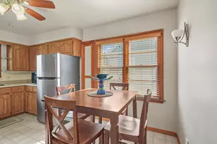 7827 23rd Ave, Kenosha, WI 53143 - Photo 9