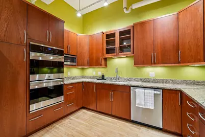 730 N Plankinton Ave #9B, Milwaukee, WI 53203 - Photo 9
