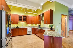 730 N Plankinton Ave, Milwaukee, WI 53203 - Photo 3