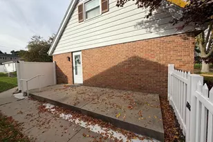 1633 W Leroy Ave Ave, Milwaukee, WI 53221 - Photo 19