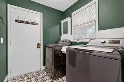 1855  Briarwood Ln, Fitchburg, WI 53575 - Photo 41