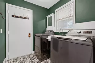 1855 Briarwood Ln, Fitchburg, WI 53575 - Photo 41