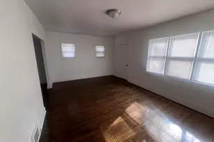 3138 N 11th St, Milwaukee, WI 53206 - Photo 5
