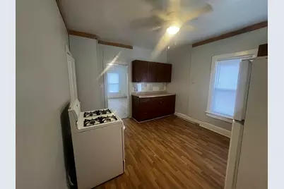 2439A N Dr William Finlayson St, Milwaukee, WI 53212 - Photo 19