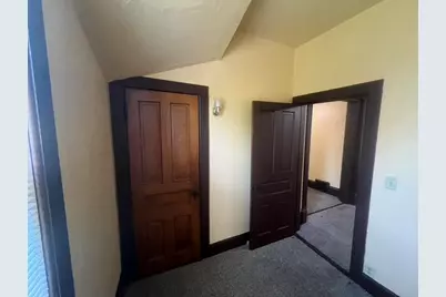 2441 N Dr William Finlayson St, Milwaukee, WI 53212 - Photo 23