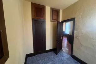 2441 N Dr William Finlayson St, Milwaukee, WI 53212 - Photo 55