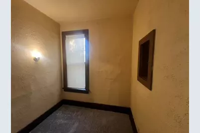 2441 N Dr William Finlayson St, Milwaukee, WI 53212 - Photo 57