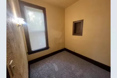 2441 N Dr William Finlayson St, Milwaukee, WI 53212 - Photo 51