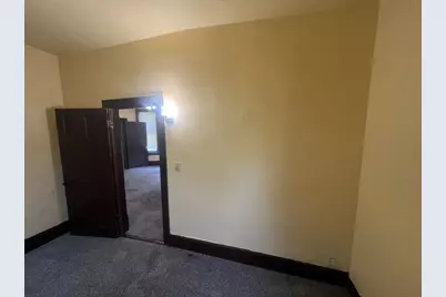2441 N Dr William Finlayson St, Milwaukee, WI 53212 - Photo 31