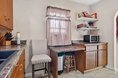 1909 S 10th St, Sheboygan, WI 53081 - Photo 11