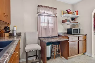 1909 S 10th St, Sheboygan, WI 53081 - Photo 11