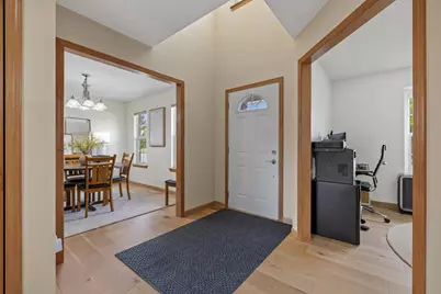2717  Avalon Ct, Racine, WI 53406 - Photo 19