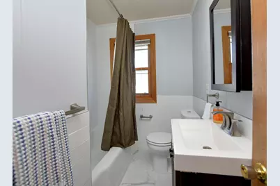 4890 N Shoreland Ave, Whitefish Bay, WI 53217 - Photo 7