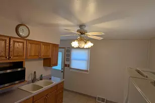 4467 S Pennsylvania Ave, Saint Francis, WI 53235 - Photo 5
