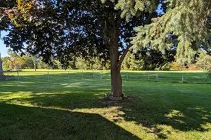 4467 S Pennsylvania Ave, Saint Francis, WI 53235 - Photo 11
