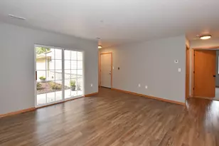 3026 Meyer Ct, Racine, WI 53406 - Photo 7