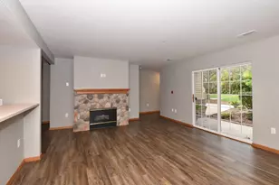 3026 Meyer Ct, Racine, WI 53406 - Photo 3