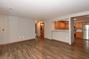 3026 Meyer Ct, Racine, WI 53406 - Photo 7