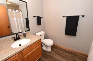 3026 Meyer Ct, Racine, WI 53406 - Photo 31