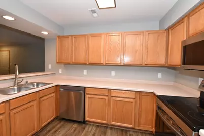 3026  Meyer Ct #6, Racine, WI 53406 - Photo 13