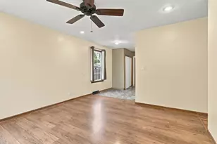 8523 21st Ave, Kenosha, WI 53143 - Photo 9