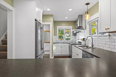 4124 N Prospect Ave, Shorewood, WI 53211 - Photo 9