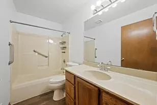 3818 E Underwood Ave, Cudahy, WI 53110 - Photo 13