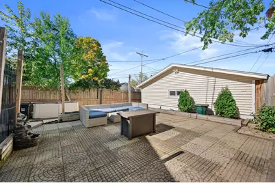 3818 E Underwood Ave, Cudahy, WI 53110 - Photo 27