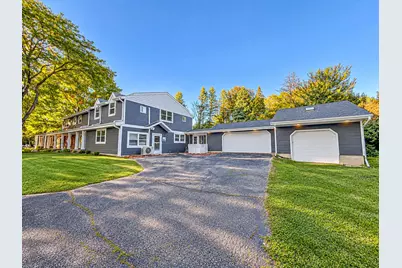 N77W22100  Wooded Hills Dr, Lisbon, WI 53089 - Photo 3