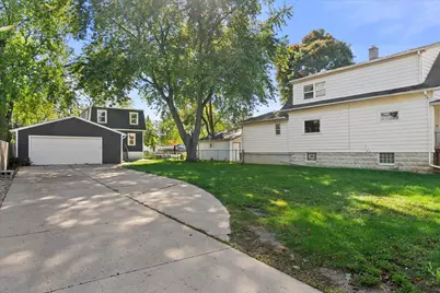 3721 E Birchwood Ave, Cudahy, WI 53110 - Photo 33